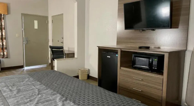 Suite Fairview Inn & Suites Mobile