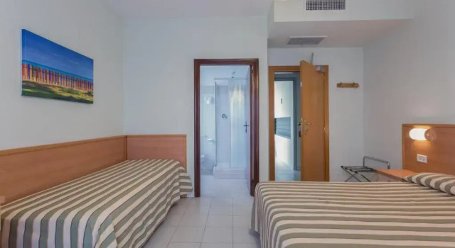 Номер Comfort Hotel Jollino