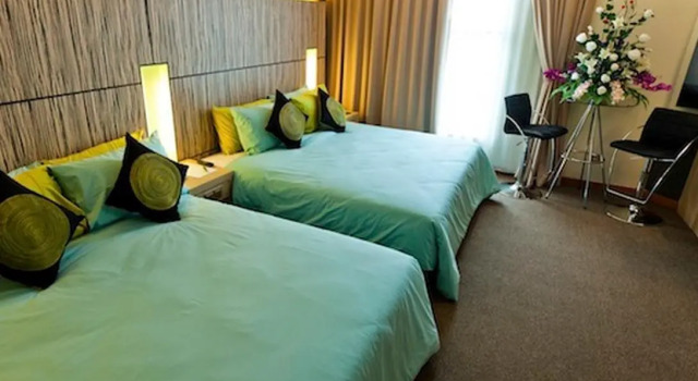 Люкс Grand Medallion Hotel