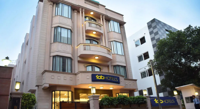 Check Inn Hotel, Забронировать Отель Отели Нью-Дели с завтраком, Завтраки