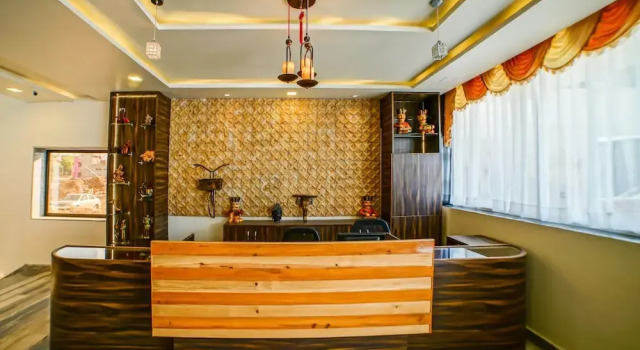Treebo R S Palace Pushkar, Забронировать Отель Отели штата Раджастхана с парковкой, Парковка
