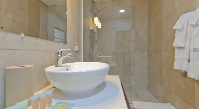 Номер Standard с панорамным видом Parrot Cove Lodge