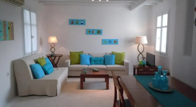 Коттедж Anthos House