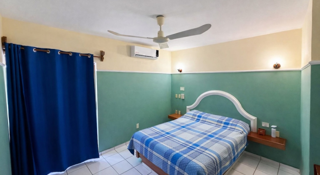 Полулюкс Blue Pacific Suites