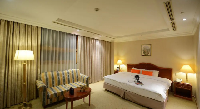 Двухместный номер Deluxe Onyang Hot Spring Hotel