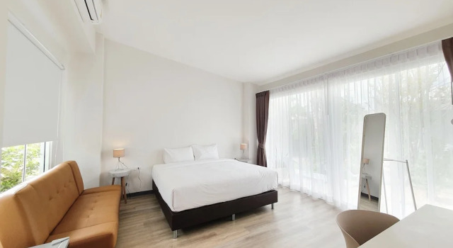 Двухместный номер Deluxe с балконом и с видом на сад MEET Boutique Resort