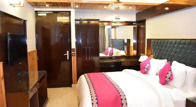 Двухместный номер Deluxe Wood Castle Grand
