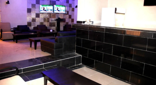 Residency Hotel Guzape Abuja, Buchen Sie Hotel Abuja Bwari