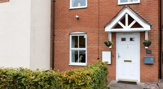 Коттедж Hazeleigh - Luxury 4-Bed House near Airport, NEC, JLR, Solihull, M42