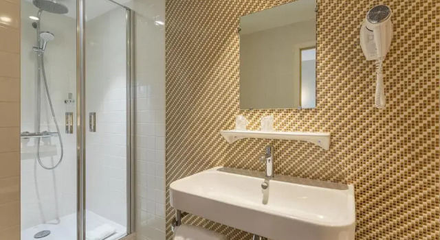 Номер Business Grand Hotel de la Gare, Angers