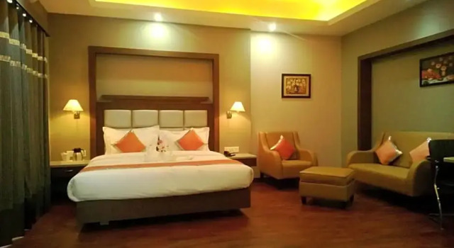 Люкс Hotel Chirag