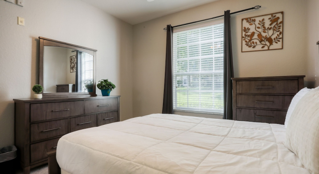 Номер Standard с видом на бассейн Resort Condo Near Disney With Pool, hot Tub, Tennis, Central AC, & Washer/dryer