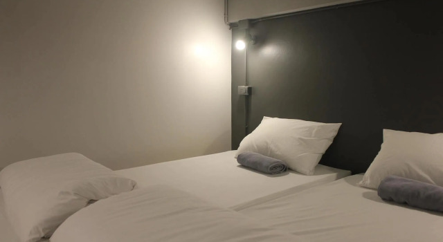 Ekanek Hostel Bangkok - Adults Only