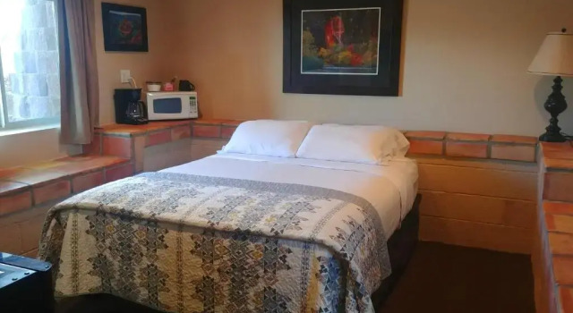 Lake Powell Motel, Rezerwuj Motel Page Glen Canyon