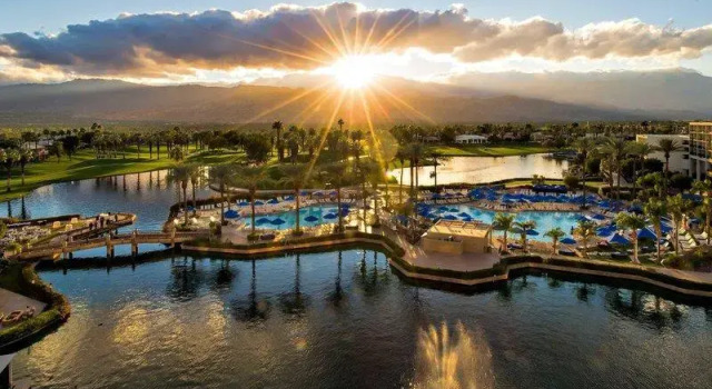 Номер Deluxe JW Marriott Desert Springs Resort & Spa