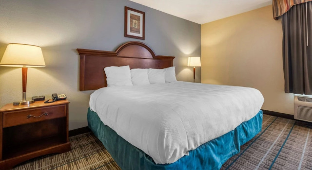 Люкс с балконом MainStay Suites Grantville - Hershey North