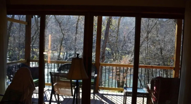 Wildwood River Retreat, 예약 휴가용 주택 Williamstown 미국