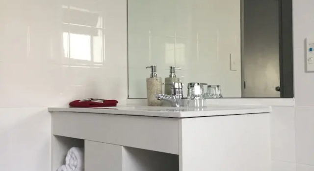 Семейный люкс Цокольный этаж c 1 комнатой Aubyn Court Spa Motel