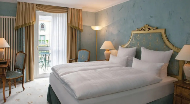 Двухместный номер Deluxe с балконом Victors Residenz-Hotel Schloss Berg