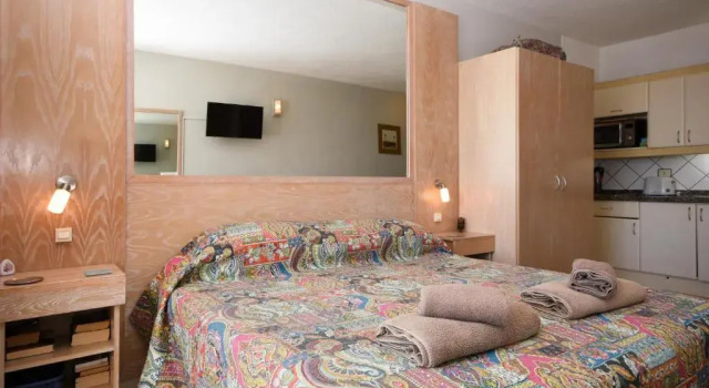 Azahara Playa 2 - Studio, Prenota Hotel Hotel a Tenerife con piscina, Piscina