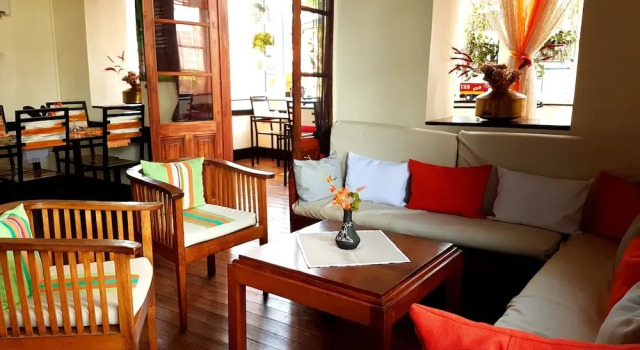 Hotel le Trianon, Réserver Hôtel Antsirabe 