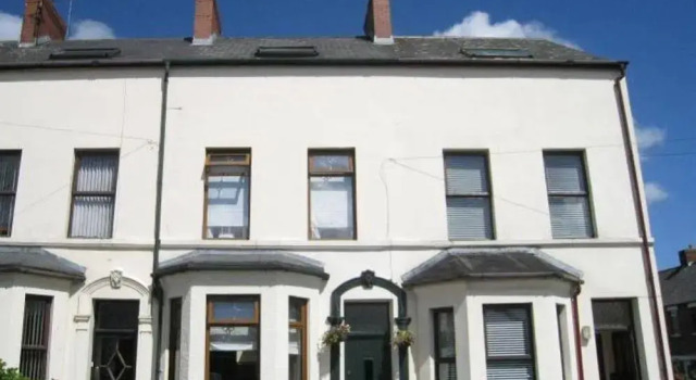 Shaftesbury Avenue Townhouse
