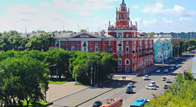 Uyut in Komsomolsk-on-Amur, Rezerwuj Apartament Komsomolsk nad Amurem Kraj Chabarowski
