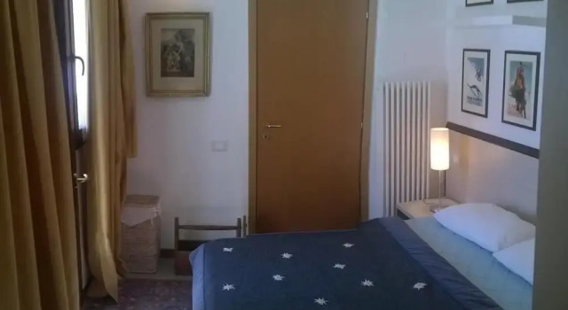 Residence Dei Walser, Забронировать Отель Грессоней-ла-Трините Грессоней, рядом с Гондольный подъёмник Стафал-Габиет (нижняя станция)