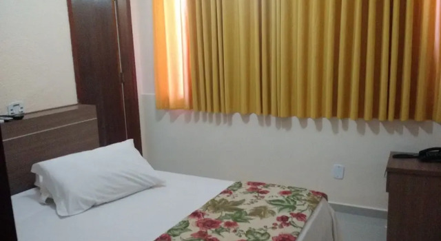 Номер Standard Plaza Suite Hotel