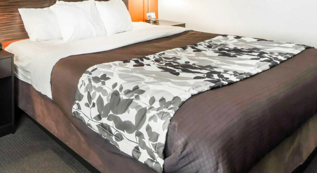 Номер Standard Sleep Inn & Suites Hennessey