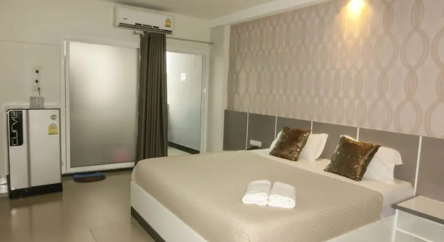 Двухместный номер Standard с балконом The Premium Residence