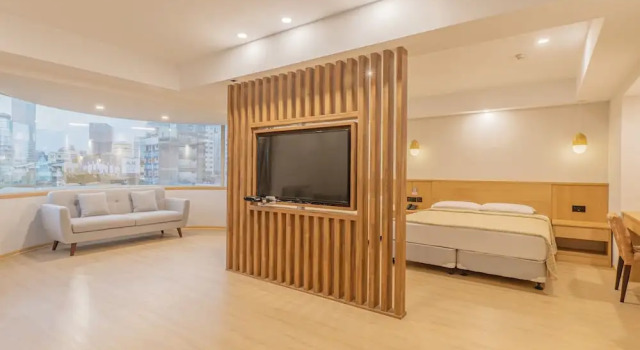 Люкс Deluxe Hamilton Hotel