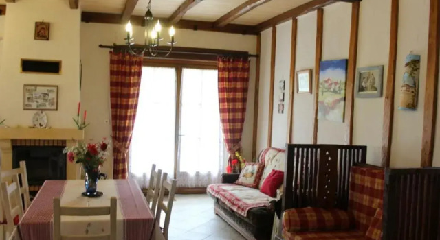 Maison 2 Chambres avec Jardin, Animaux Acceptés, Parking, WiFi à Mazeyrolles - FR-1-616-106, Buchen Sie Hotel Mazeyrolles Black Perigord