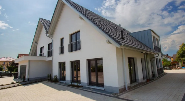 Pension Yvonne - SUPERIOR - 8 Minuten zum Europa-Park, Reservar Hotel Rust 