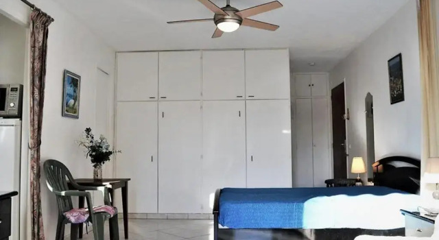 Appartement Le Lavandou, 1 pièce, 3 personnes - FR-1-251-167, Забронировать Апартаменты/квартира Отели Ле-Лаванду с бассейном, Бассейн