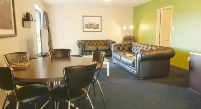 Апартаменты Deluxe Randolph Motel Apartments