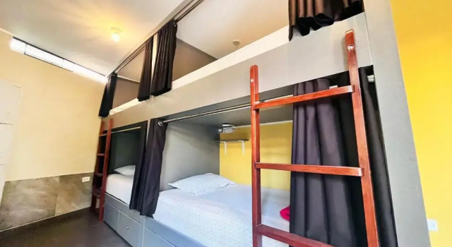 Bett im Wohnheim Bananas Adventure Hostel