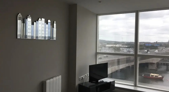Obel Tower, Забронировать Отель Отели Белфаста 4 звезды, рядом с Тюрьма-музей Крамлин-Роуд, 4*