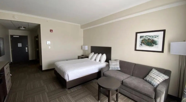Двухместный номер Standard Crossroads Inn & Suites