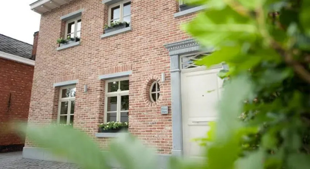 B&B Carpe Diem, Varaa Bed and Breakfast Hotellit Brussels pysäköinnillä, Pysäköinti