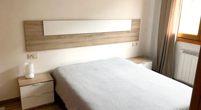 Apartment With one Bedroom in Canillo, With Wonderful Mountain View, B, Забронировать Апартаменты/квартира Отели Грандвалира с парковкой, Парковка