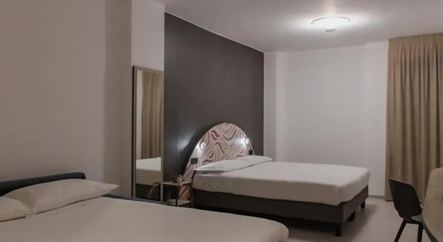 Familie Zimmer Hub Hotel