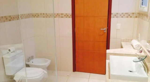 Люкс Deluxe Habitat Hotel Pirassununga