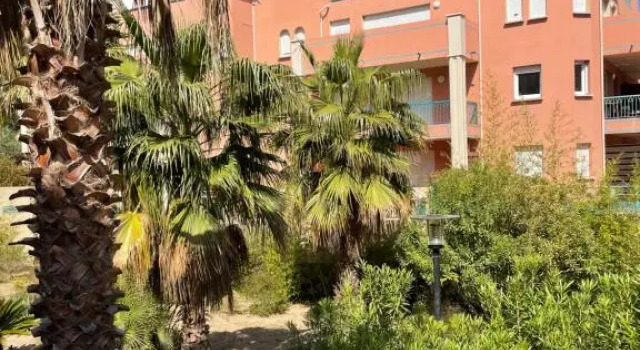 Résidence les princes du golf , le port de plaisance