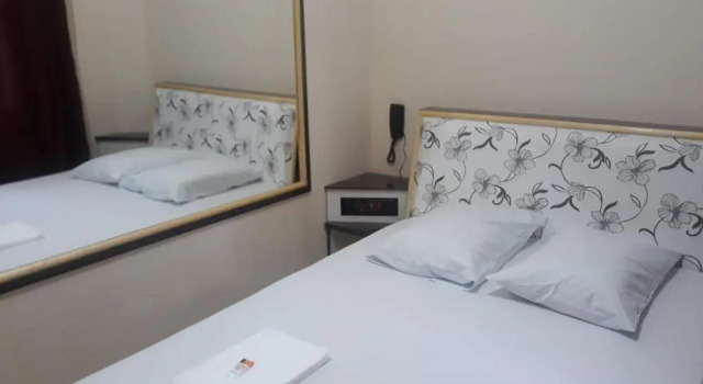 Hotel Zeus 2