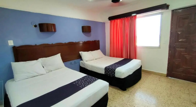 Hotel Tropical Suites