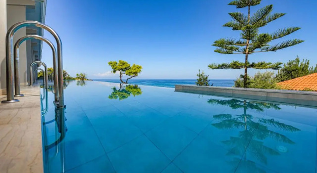 Двухместный номер Deluxe Alexandra Beach Resort & Spa