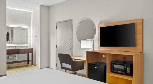 Люкс Days Inn by Wyndham Statesboro