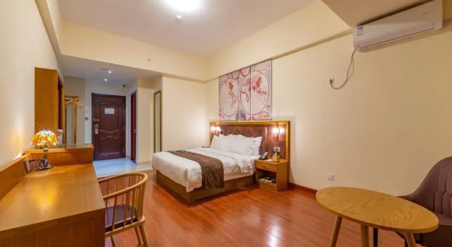 James Joyce Coffetel· Ji'Nan Changqing District Government Jingshi Xi Road, Book Hotel Changqing Shandong