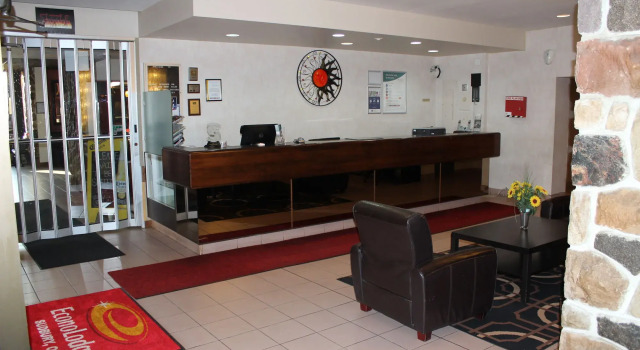Sudbury Inn, Rezerwuj Hotel Sudbury Ontario